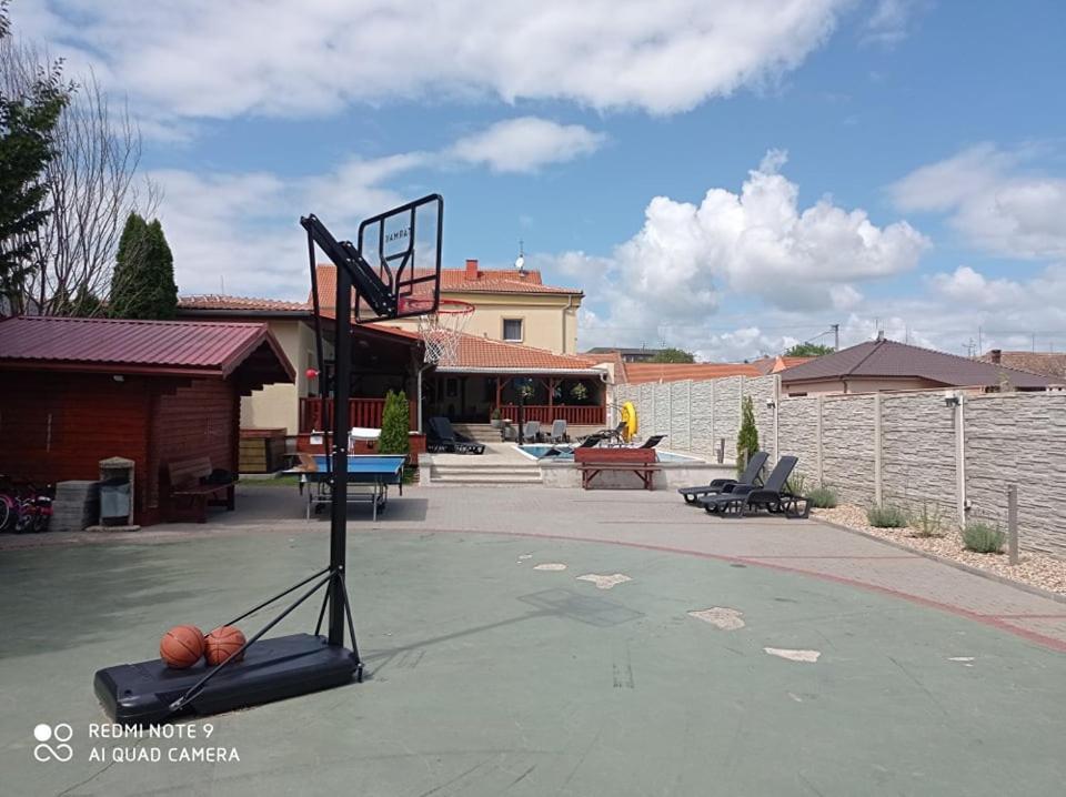 Penzion Zajecak Zaječí Extérieur photo