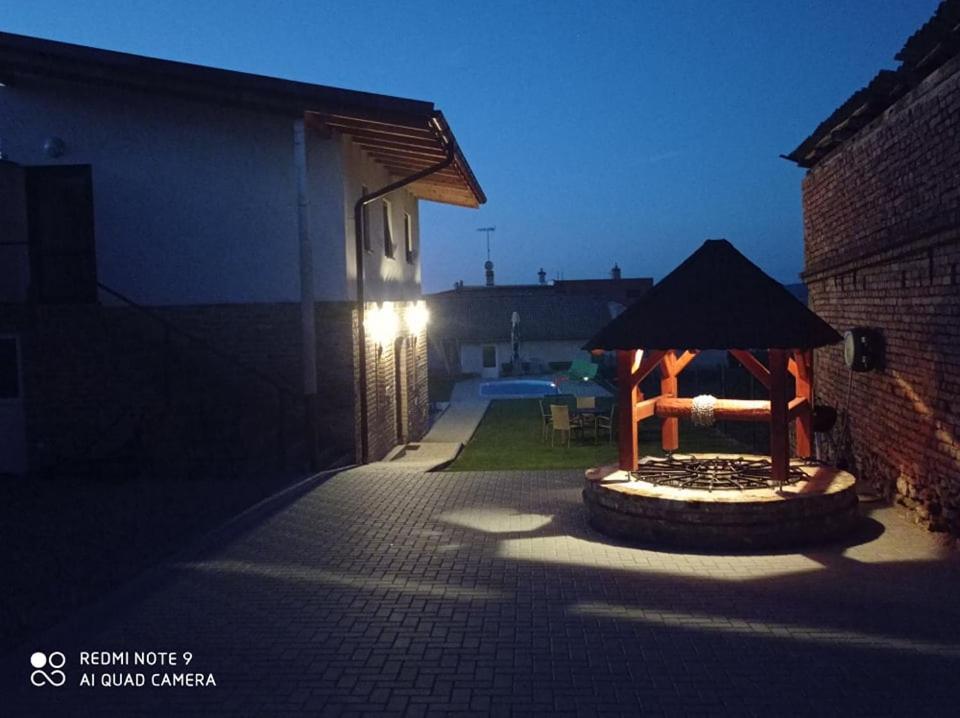 Penzion Zajecak Zaječí Extérieur photo