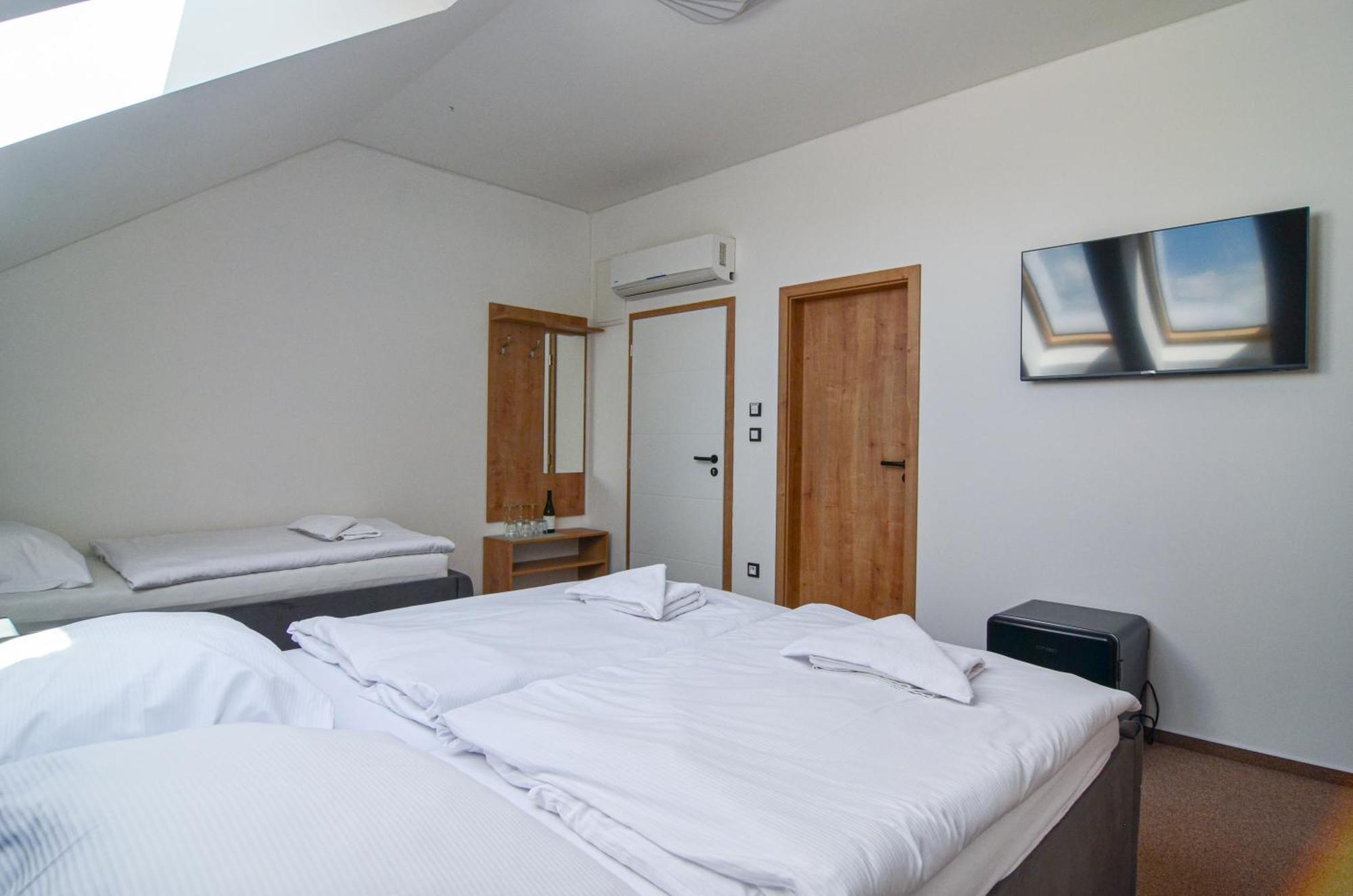 Penzion Zajecak Zaječí Extérieur photo