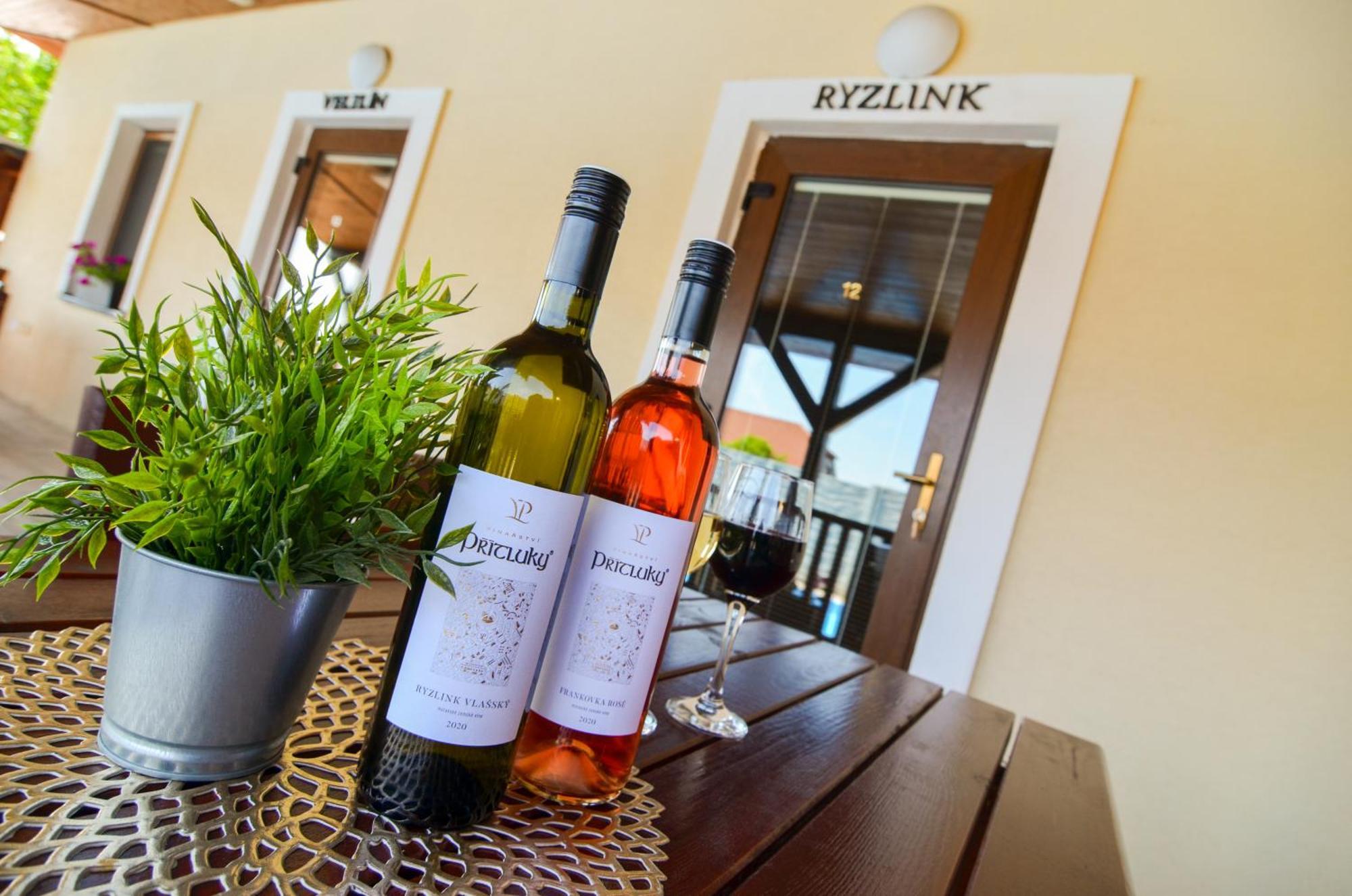 Penzion Zajecak Zaječí Extérieur photo